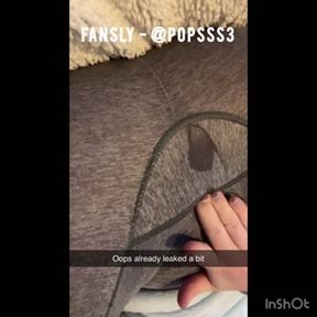 Peeing my leggings and cumming