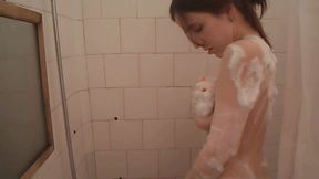 Mellita Russian Camgirl Shower Masturbation