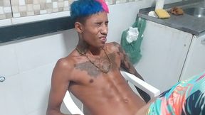 comendo gostoso a safadinha dentro da geladeira