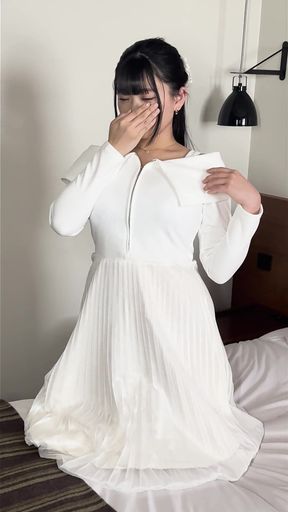 Colossal Breasts ''j Cup'' Gravure Idol Completely Personal Shooting Video Filmed in Secret at the Office