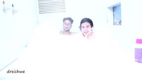 lots of foam in the jacuzzi part 1