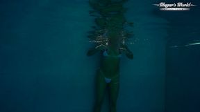 all natural milf julia north underwater anal in the pool (1080)