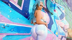 Ike and Nina's milf video