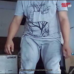 Sweaty Barako Daddy Rubs One Out for You