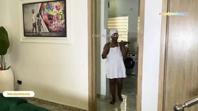 Cheating wife insists on chef's moist pussy for appetizer