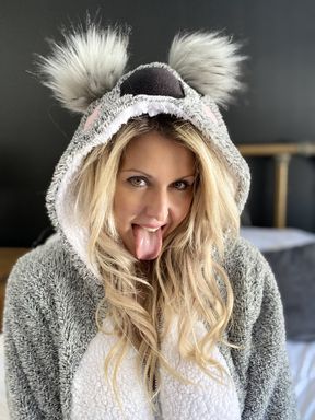 Koala suit + striptease