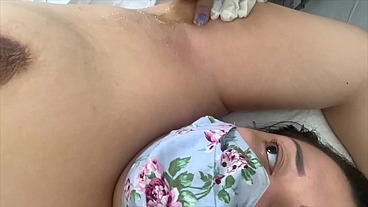 Fui a depiladora pela primeira vez, tudo na cera