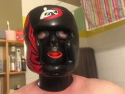 Discovering my new studio gum mask with sports gear
