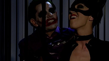 Katwoman Jennifer Dark Prowls Into A Prison Cage 3way