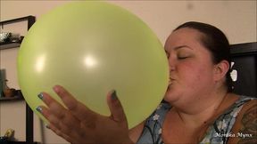SSBBW balloon inflation and pop