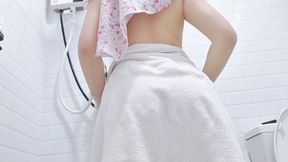 POV : Modest Hijabi Girl Towel Tease  Soft, Sensual &amp; Playful.