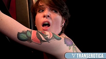 Trans Cutie Autumn Rain Begs For Asian Aerie Rei's TS Cock!