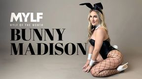 Stunning Starlet Bunny Madison - Crazy Drill & Flashing Tits