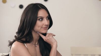 Eliza Ibarra Tempts Jill Kassidy, "Never Have I Ever, Had a 3some on New Years Eve" -S45:E27
