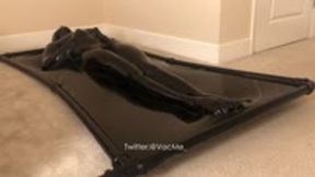 [VacMe] Tight latex vacbed solo play