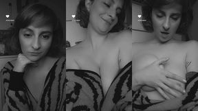 tu veux passee une soiree romantique avec moi et ma poitrine ?