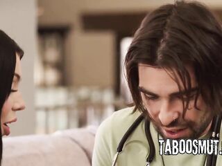 Curvy Stepsister Ask Stepbrother To Check Up Her Vagina - Holly Day