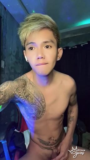 Inked Horny Twink Performed in a Live Webcam Show