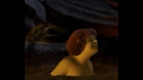 Fiona farting in the mud bath