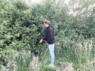 Секс с неизвестной, трахнув в лису, девчина супер, без гондона. Гарний секс на свежем воздухе