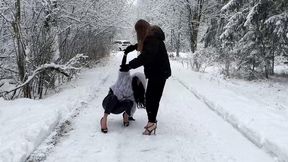 Zanotti shoes on ice, sandals on ice, girl in snow, snow feet, high heels on snow