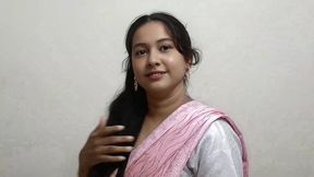 Desi Hot Air Hostess Fucked by Passenger in Saree