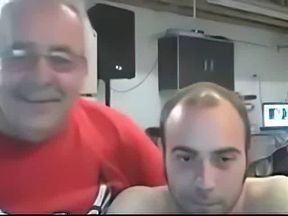 Dancing Daddy Bear Flashes His Big Cock on Webcam