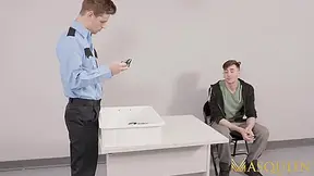 Michael Del Ray, Jack Hunter And Michael Ray - Policeman Barebacks Gay