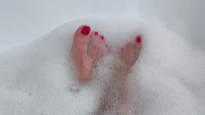 Steamy Bubble Bath Tease - Luxury Goddess KlaraHope enchants with curvy silhouette, BBW, lush natural curves, elegant tease, big tits, long brunette hair, sexy toes, big ass, slow sensual movement, wet body, steamy hot bubble bath and wet moments