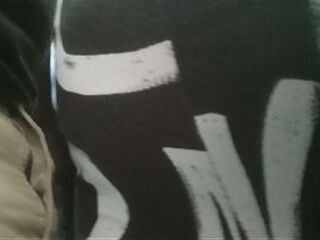 Fitting the large-bottomed angel