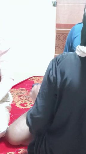 Clear bangla audio Desi gf and muslim hijabi aunty ki gaand mari aaj dono ko eksaath mast chudai ki. Indian threesome&hellip;   Clip 1