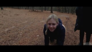 Charlotte Sartre slokt pik door na brute BDSM anale pounding