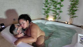 Sex in the Hydro with the Tattooed Guy