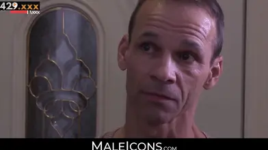 MILF Hunter #3 - Older Woman's Ass Licked & Fucked By barely legal Guy