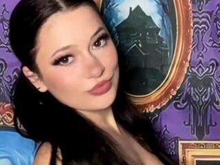 Rock Gal Pigtails Takes Off Brassiere In Haunted Abode With Music