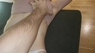 I like when he touches me like this