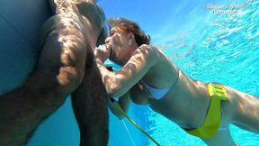 all natural milf julia north underwater anal in the pool