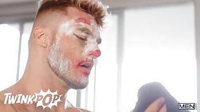 Stripper William Seed Surprises Brent North With His Amazing Body & They End Up Fucking