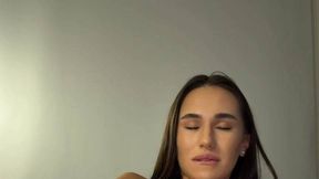 Member content by @AminaSky @Sextoys & #Natural Big Tits #Sexy #Brunette #Naked gratis film | Tik.Porn