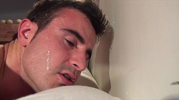 Guillermo Cruz se fait baiser par Jordan Fox et son double Mathieu Ferhati