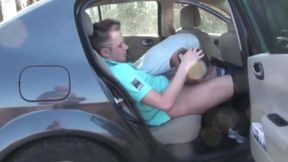 Adrian sucking Theo in outdoor in the car and fucked