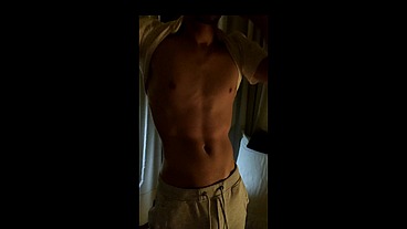 Crossdresser gay Twink