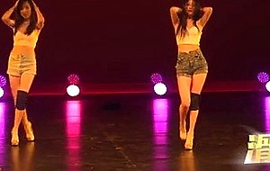 Sexy asian girls dancing! nn