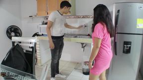 Big cock fucking rich brunette - Porn in Spanish