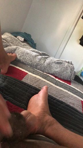 Mid-Day Vibrator Sesh
