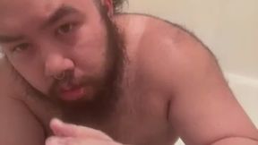 Body scrubbing in the bathtub