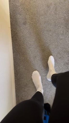 Walking in socks with removal in the end