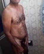 Fute, pipă – curve gay mature amatori cu pulă mare care fut în anus