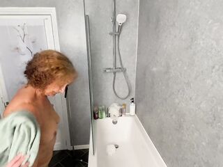 Blackberrymilf and Jane Harrison