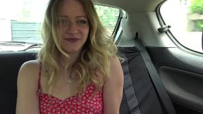 soft dans sa sexualite privee, sally, 18ans, ose tout devant nos cameras !